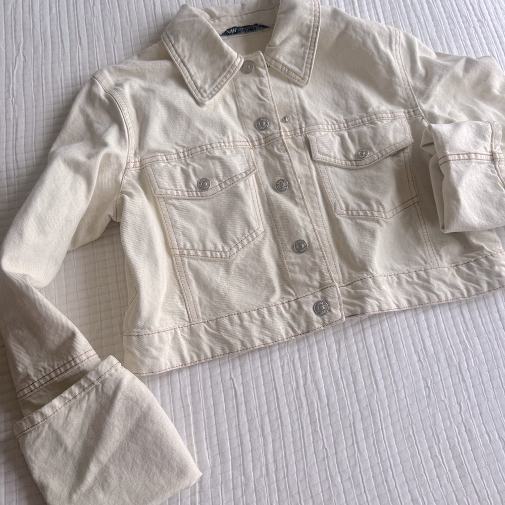 Cream Jean Jacket - Picture 4 of 10